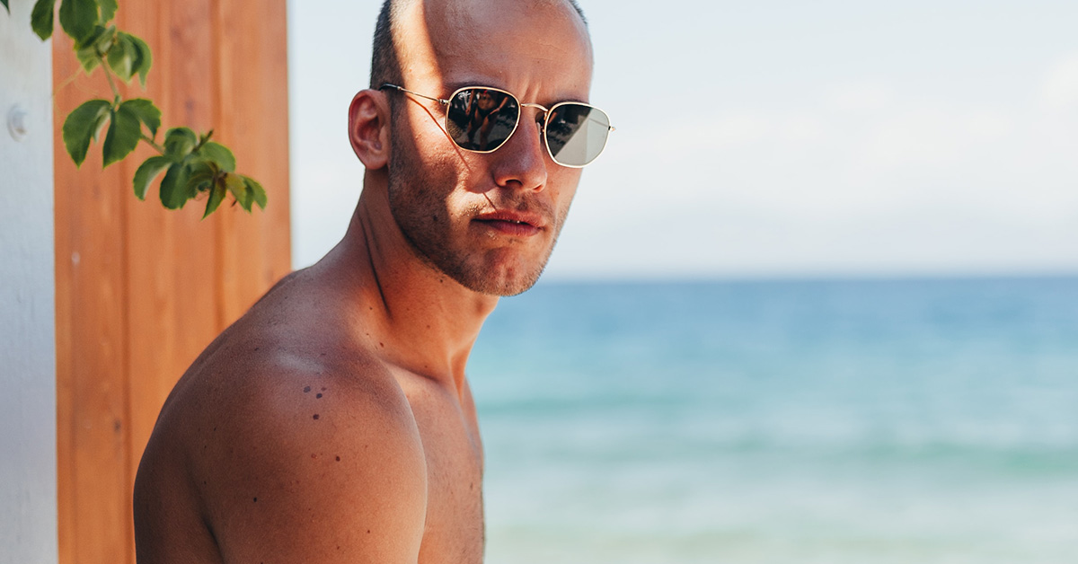 How to protect your skin from the sun after shaving