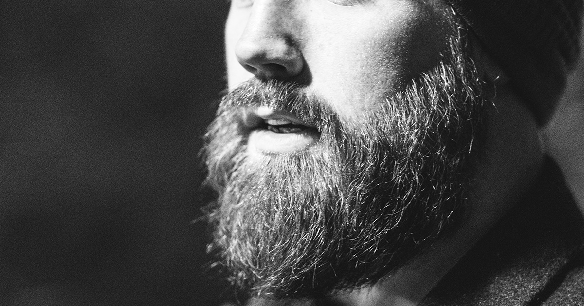 Long beard: why to go to the barber