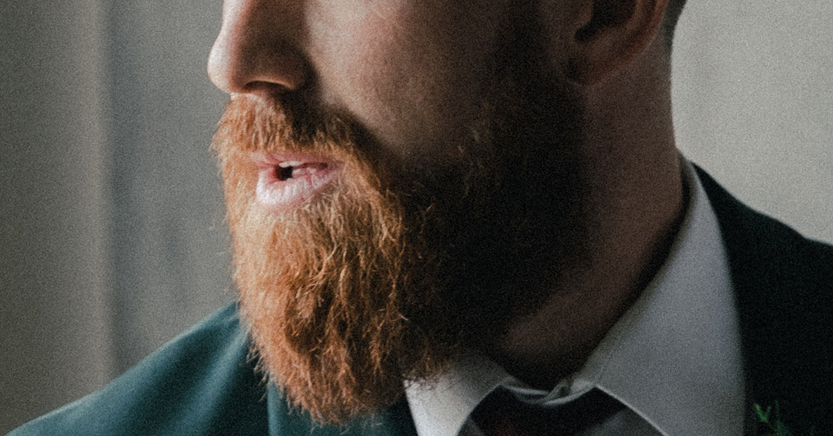 Dry beard: why it happens and which product to use
